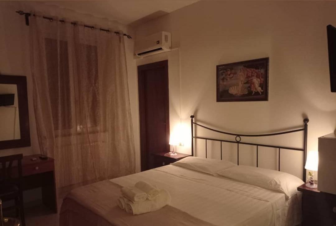 Onlyrooms カリアリ エクステリア 写真